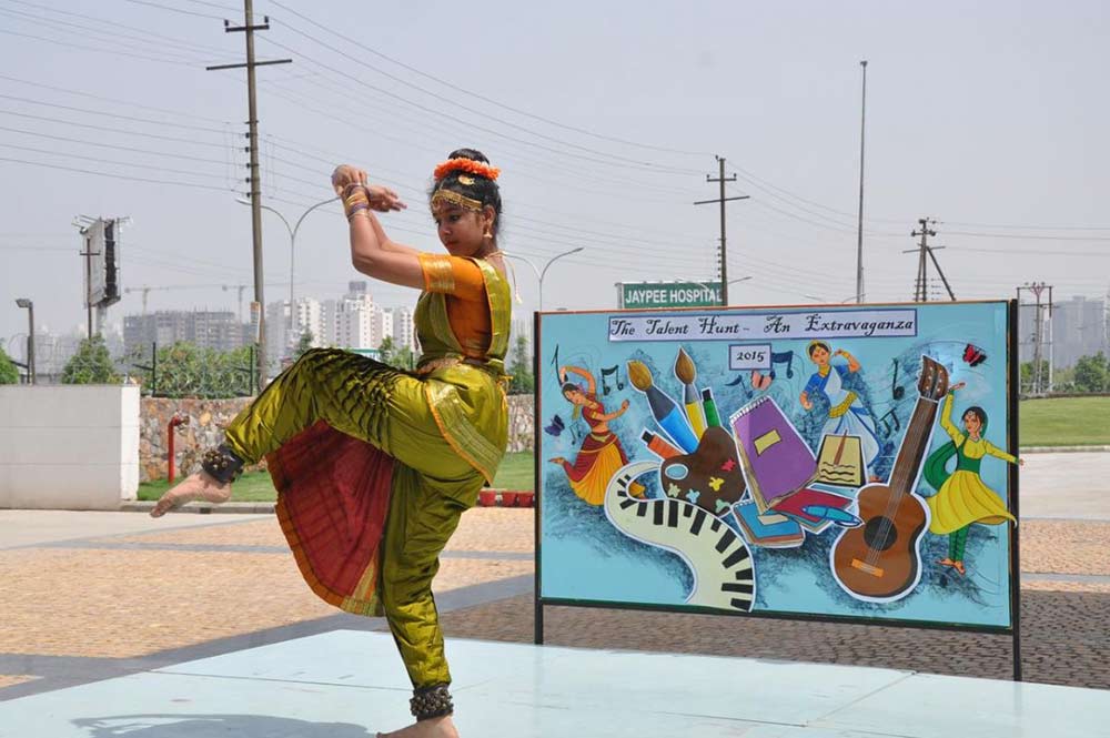 The Talent Hunt- An Extravaganza 2015-16